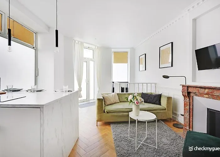 Elegant Apartment - 1Br-2P - Next To Nation